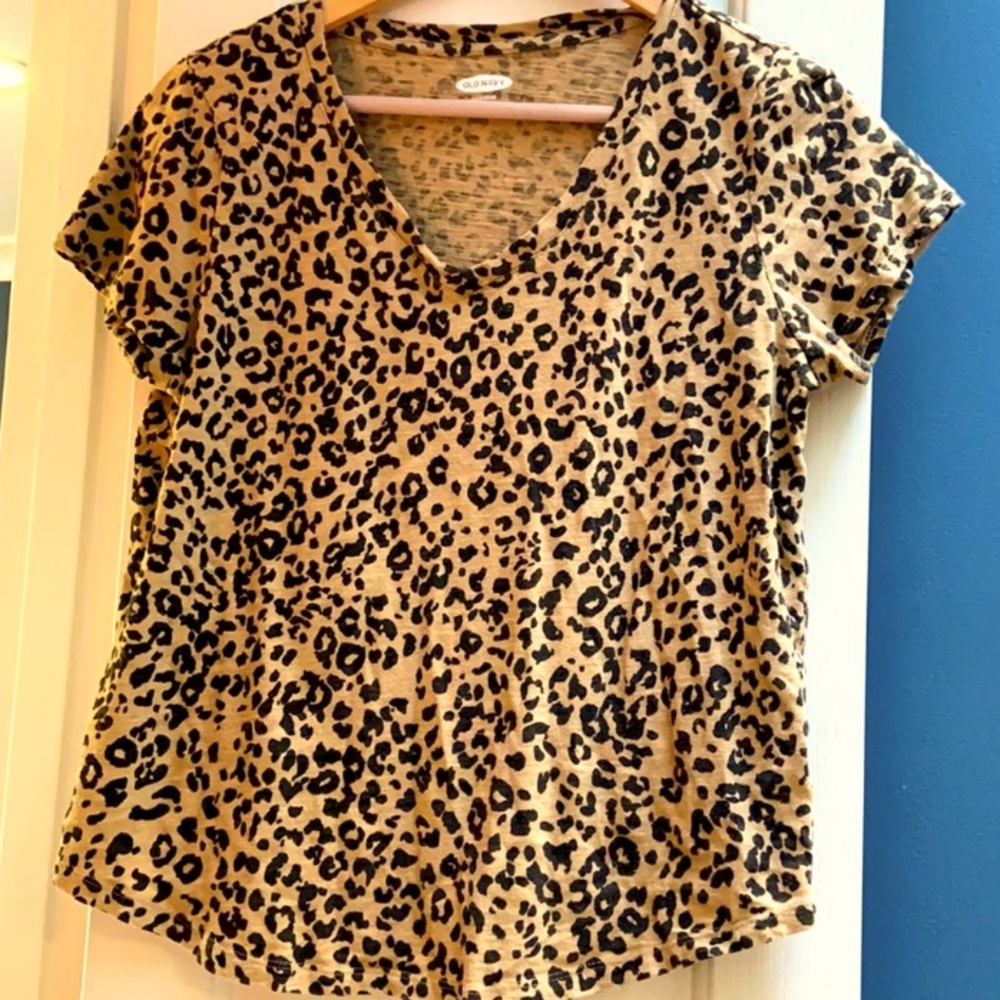 💋3/15 LEOPARD PRINT old navy medium